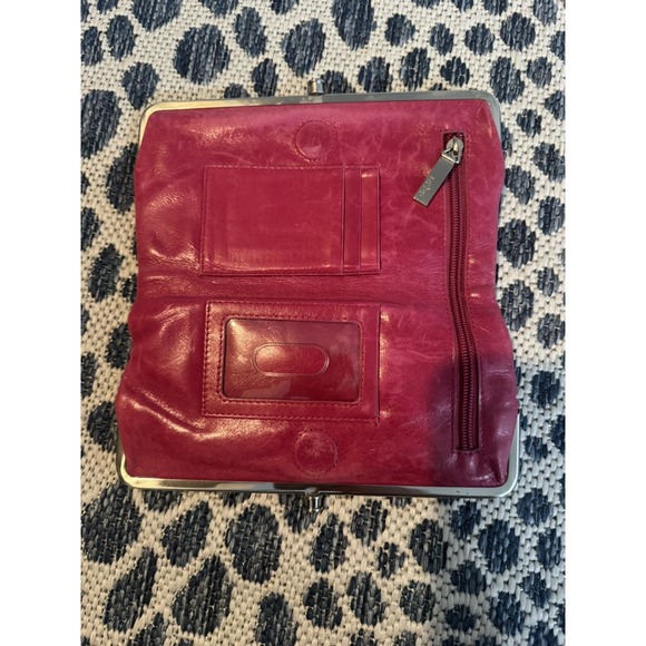 Hobo Original Lauren Clutch Logan Berry Leather Some Markings As Shown - Picture 3 of 3